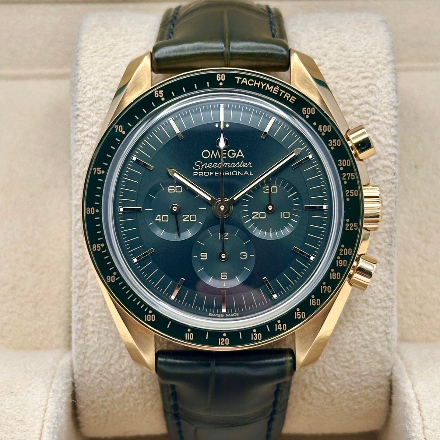 Speedmaster Moonwatch Professional Moonshine 18K Yellow Gold Green Ref
310.63.42.50.10.001 2023