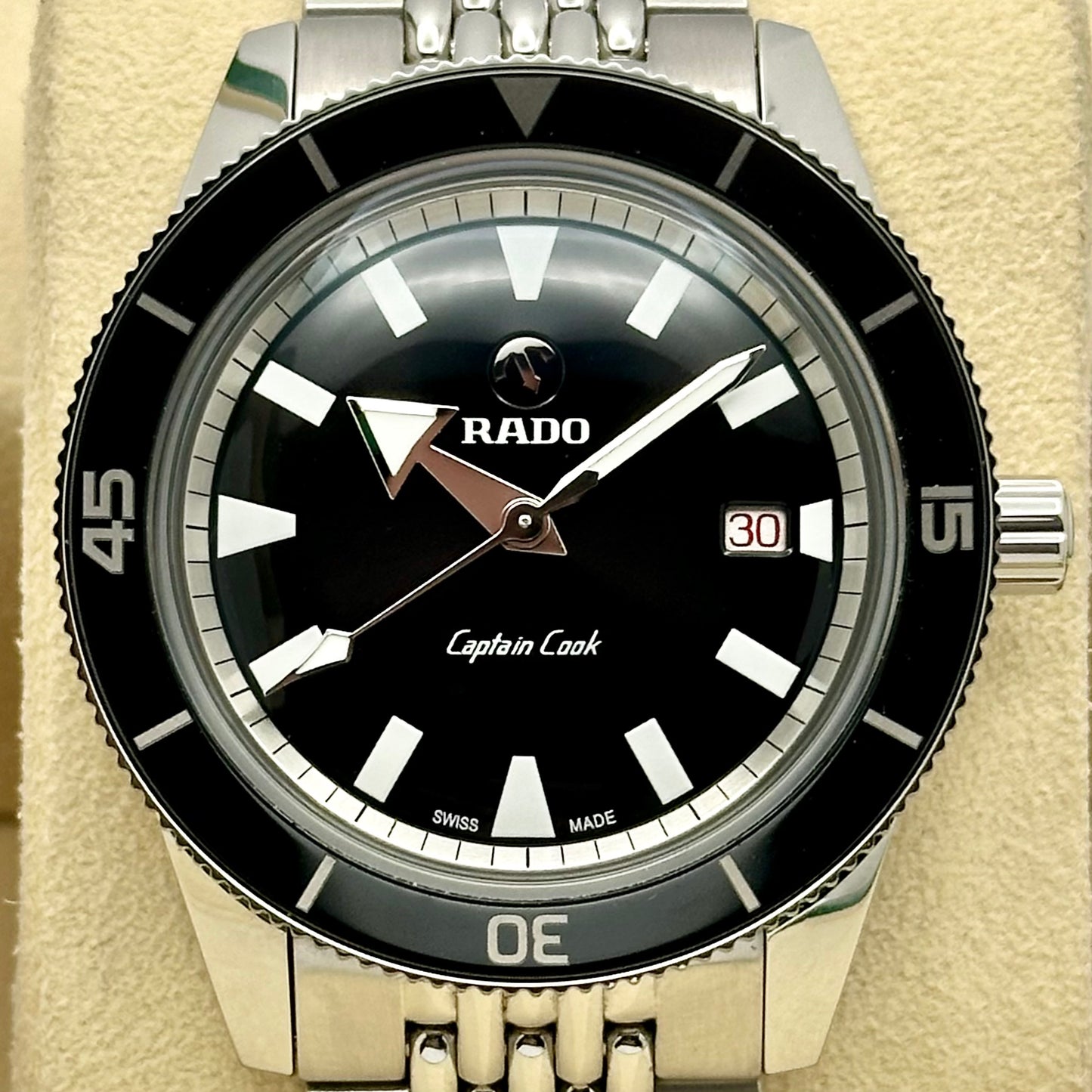 Hyperchrome Captain Cook Automatic Black Ref R32505153 2021