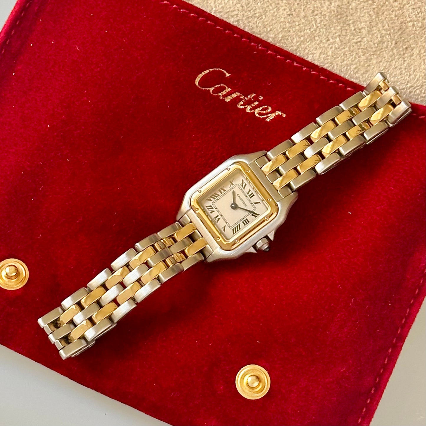 Panthére Small Two Row 18K Yellow Gold White Romans Ref 1120