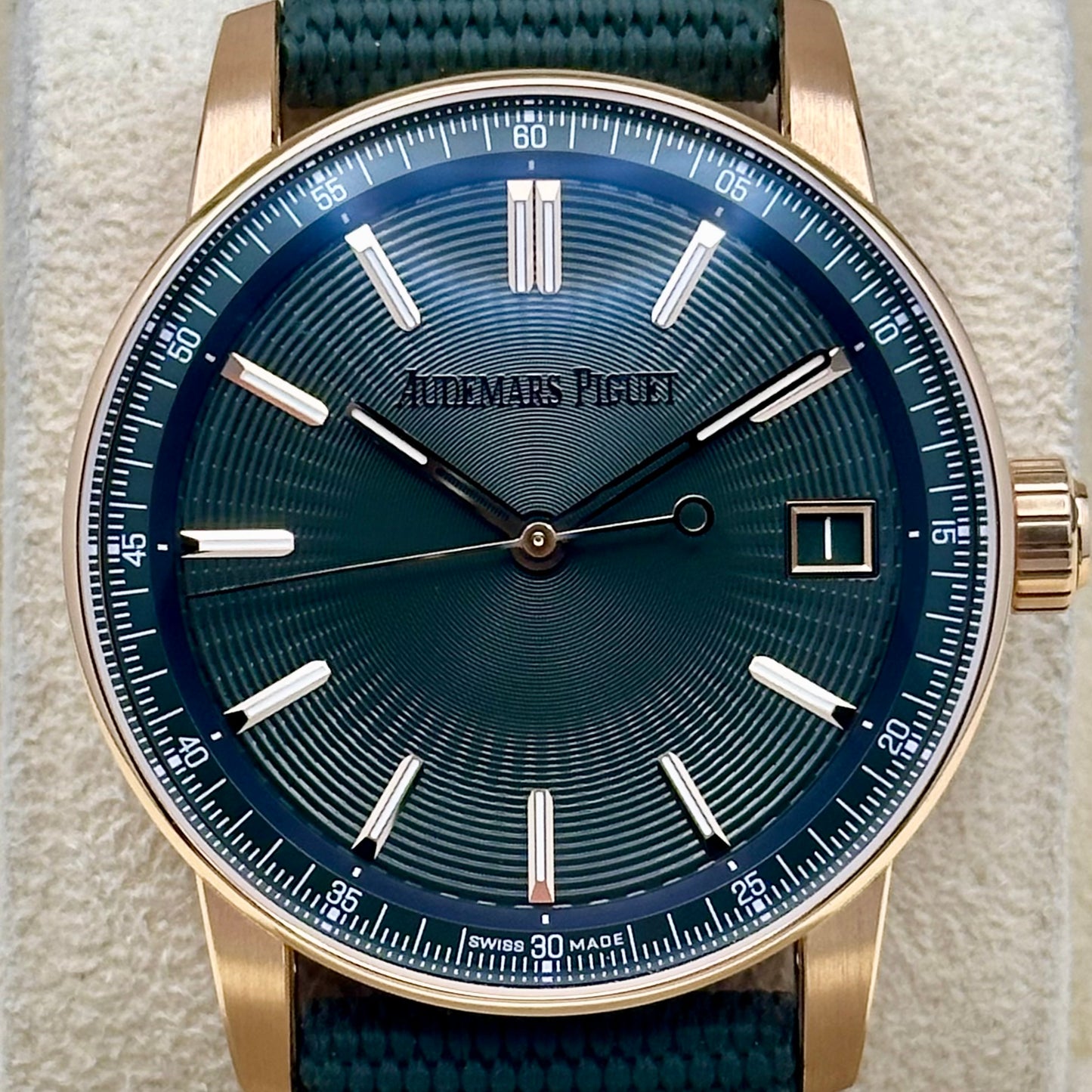 Code 11.59 Green 18K Rose Gold Ref 15210OR.OO.A056KB.01
2023