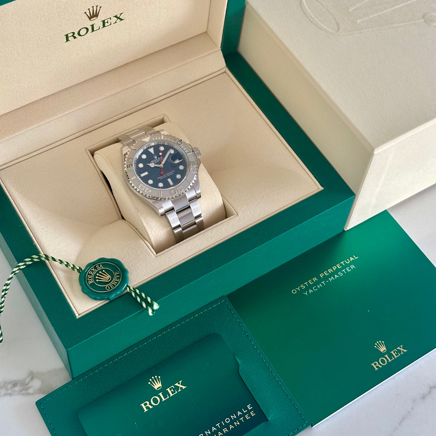 Yacht-Master 40 Platinum Blue Ref 126622 2025