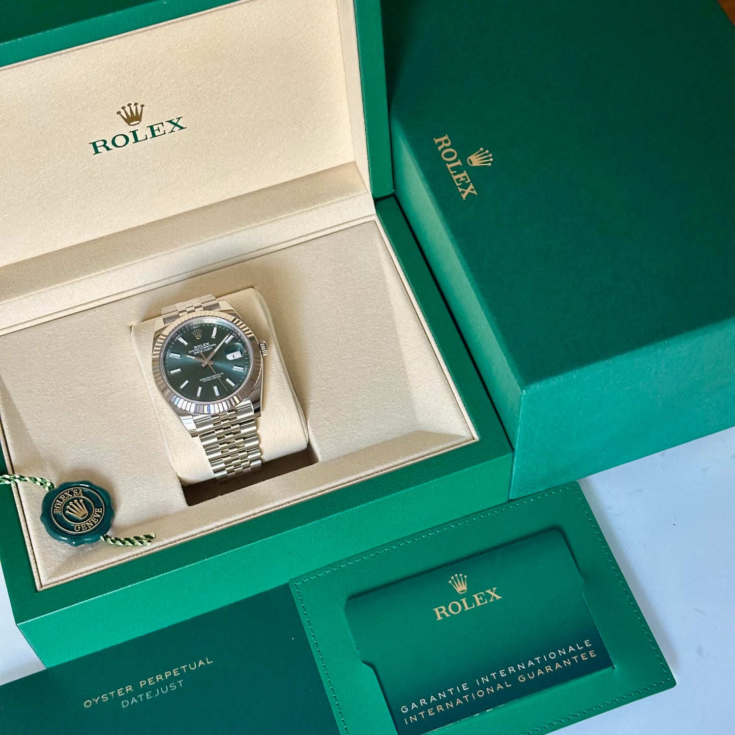 Datejust 41 Mint Green 18K White Gold Ref 126334 2025
