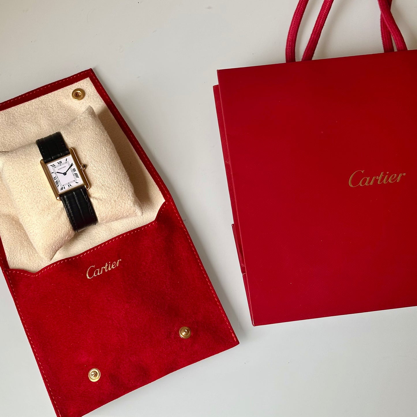 Tank Louis Cartier 18K Yellow Gold White Romans Ref 81052