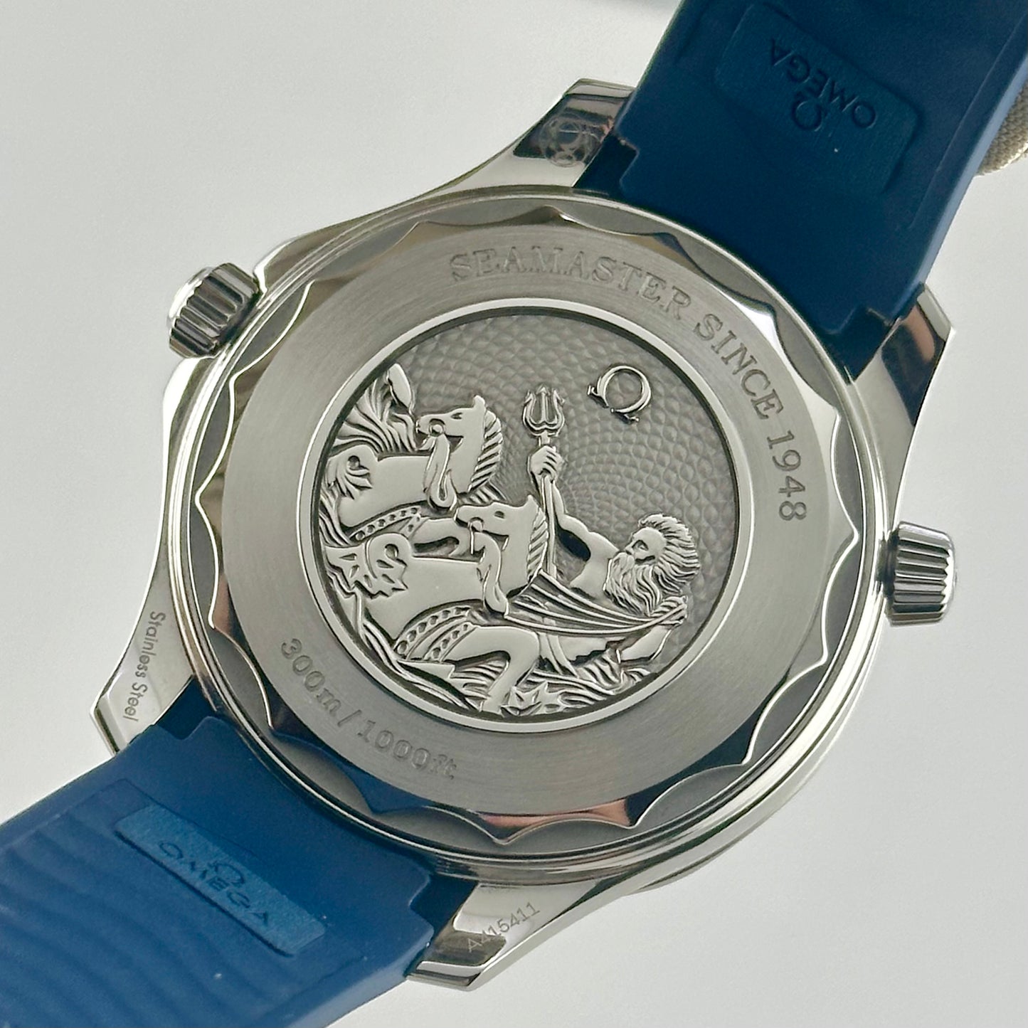 Seamaster 300 Summer Blue Ref
210.32.42.20.03.002 2022
