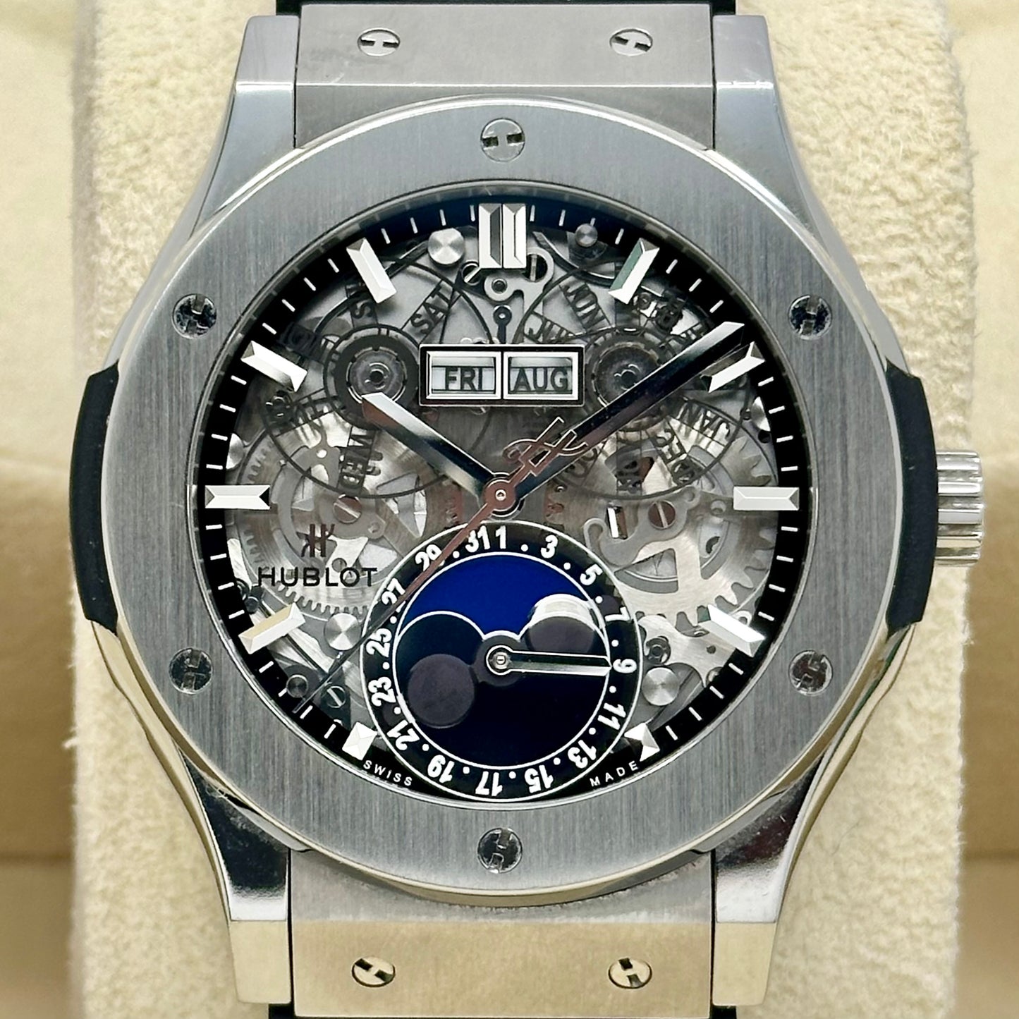 Classic Fusion Aerofusion Moonphase Titanium Ref 517.NX.0170.LR 2018