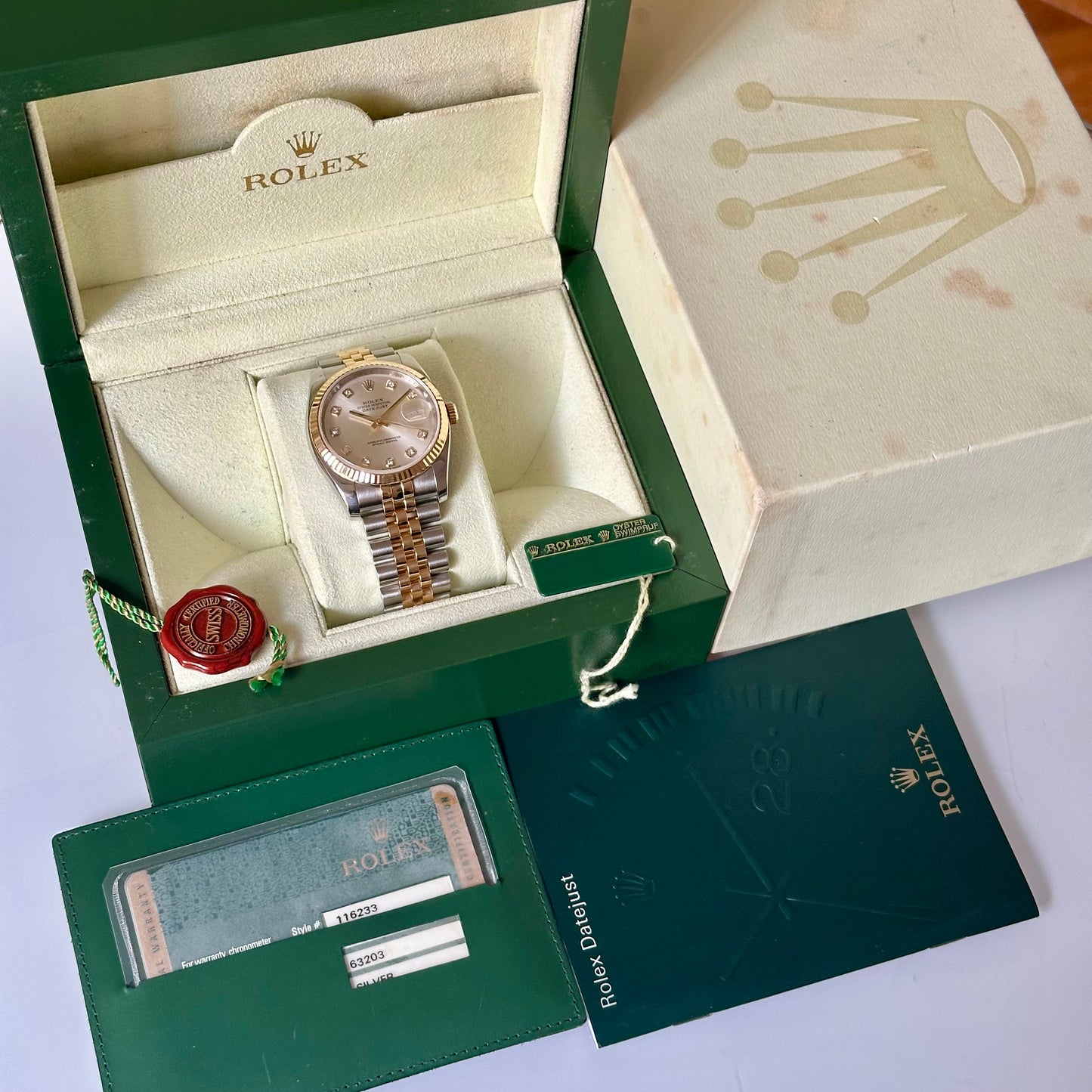 Datejust 36 Silver Diamond Super Jubilee 18K Yellow Gold Ref 116233 2007