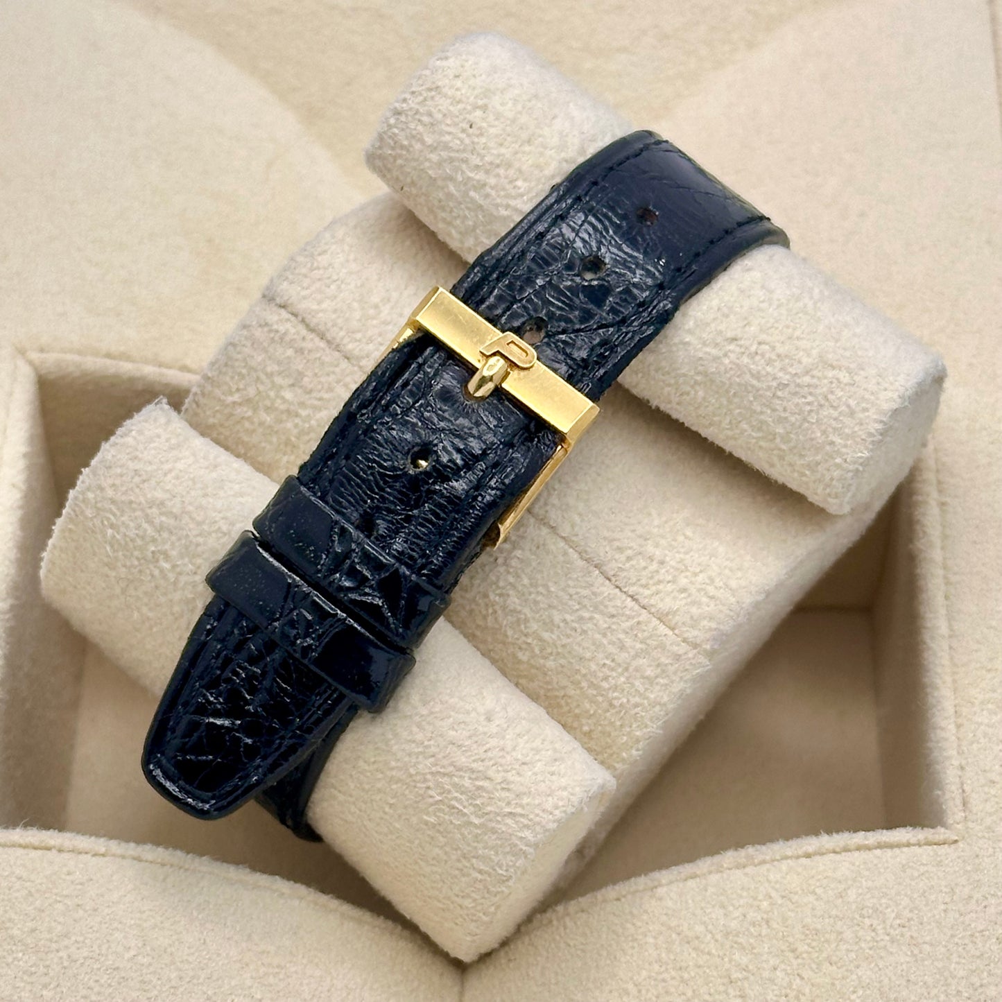 Protocole Black 18K Yellow Gold Ref 9154