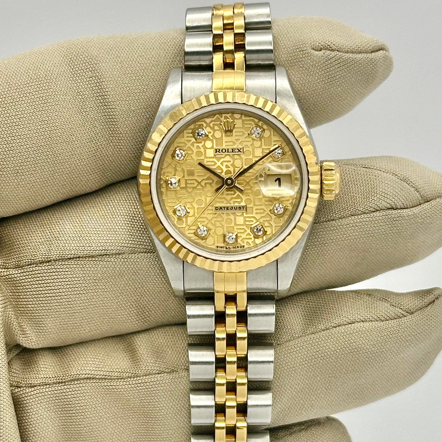 Lady-Datejust 26 Champagne Anniversary Big Diamond Ref 69173 1995