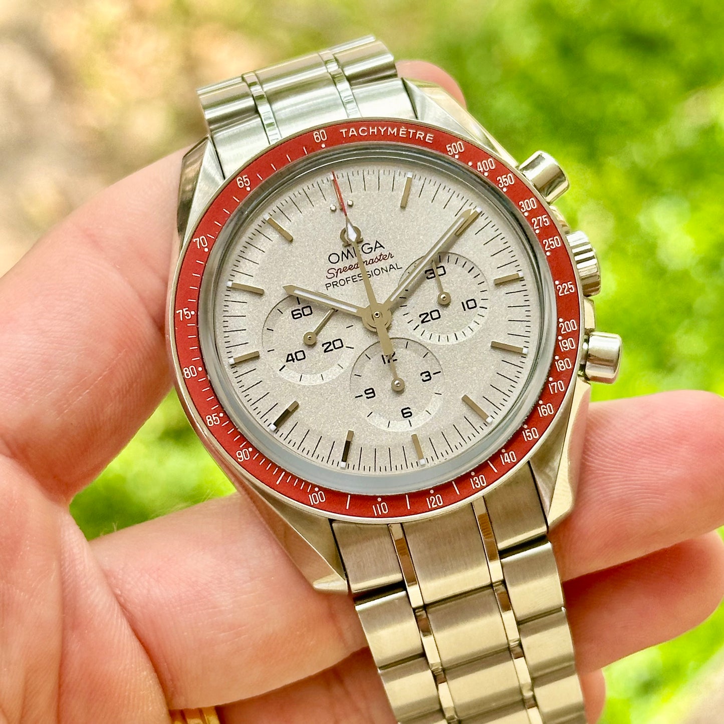 Speedmaster Professional Tokyo 2020 Olympics Rising Sun Ref 522.30.42.30.06.001 2020