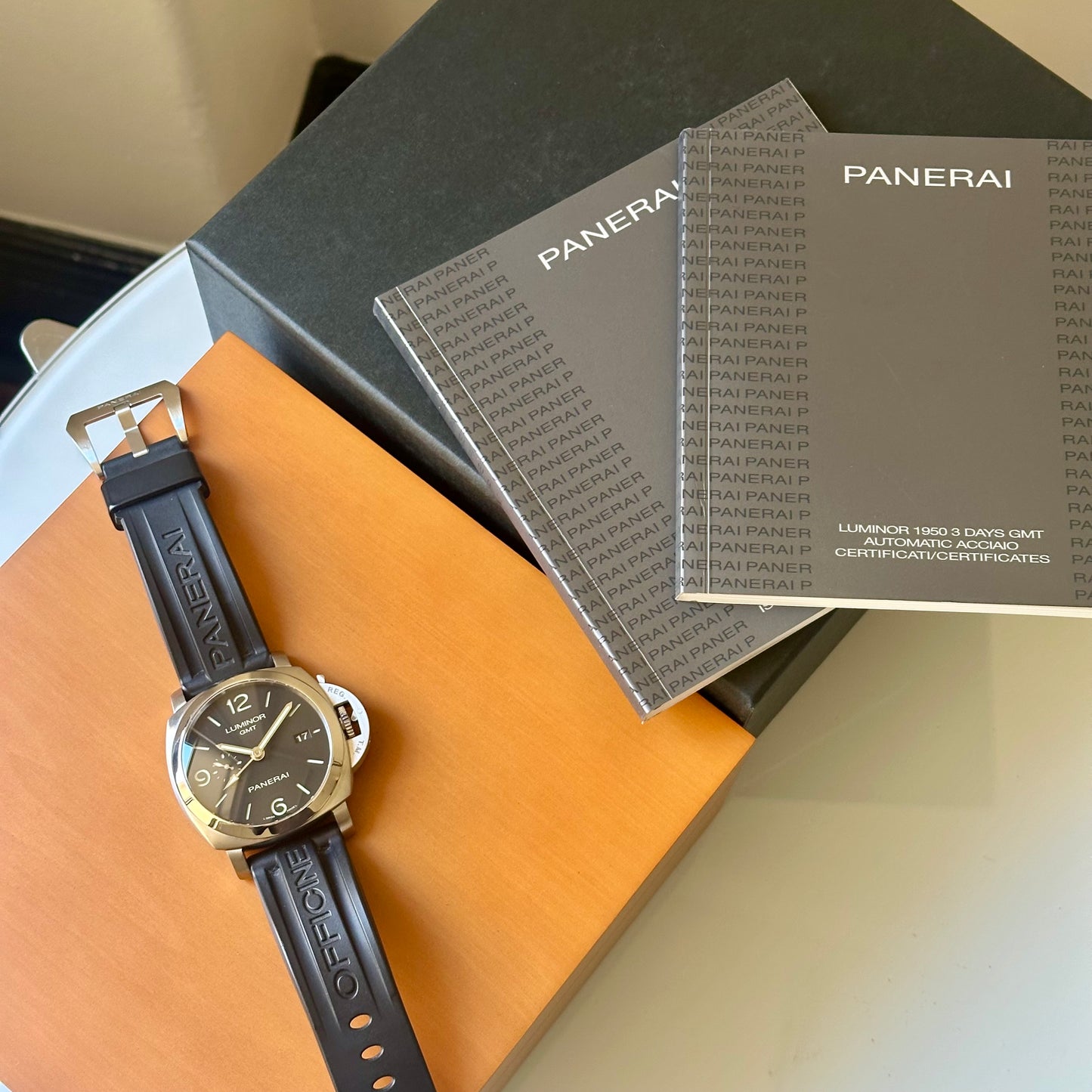 Luminor 1950 3 Days GMT Ref PAM320 2014