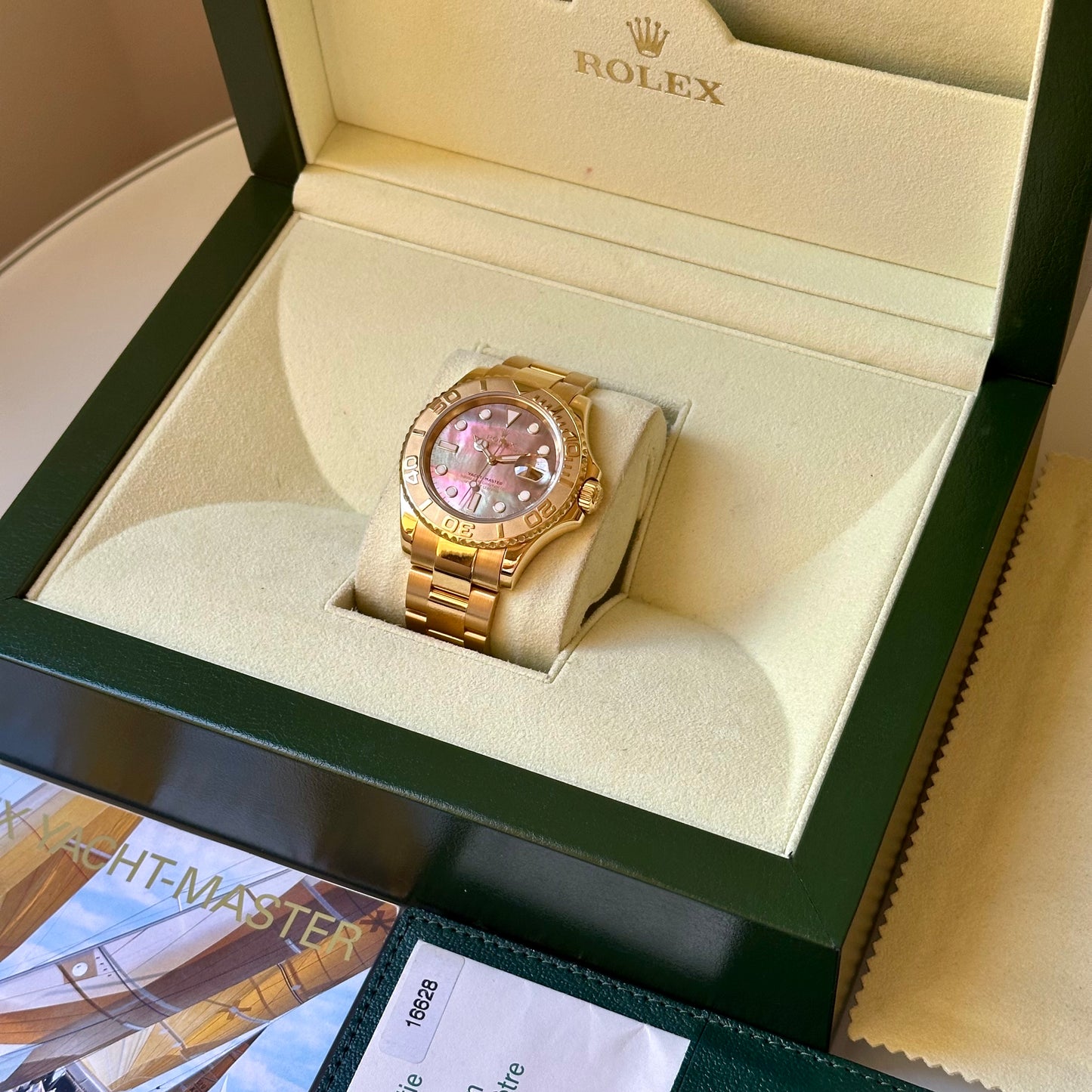 Yacht-Master 40 Mother Of Pearl Tahitian 18K Yellow Gold Ref 16628 2004