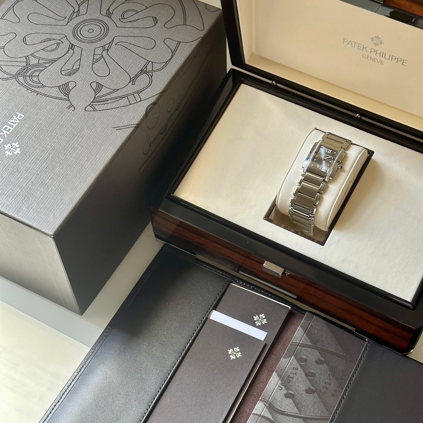 Twenty~4 Grey Diamond Bezel Ref 4910 2016