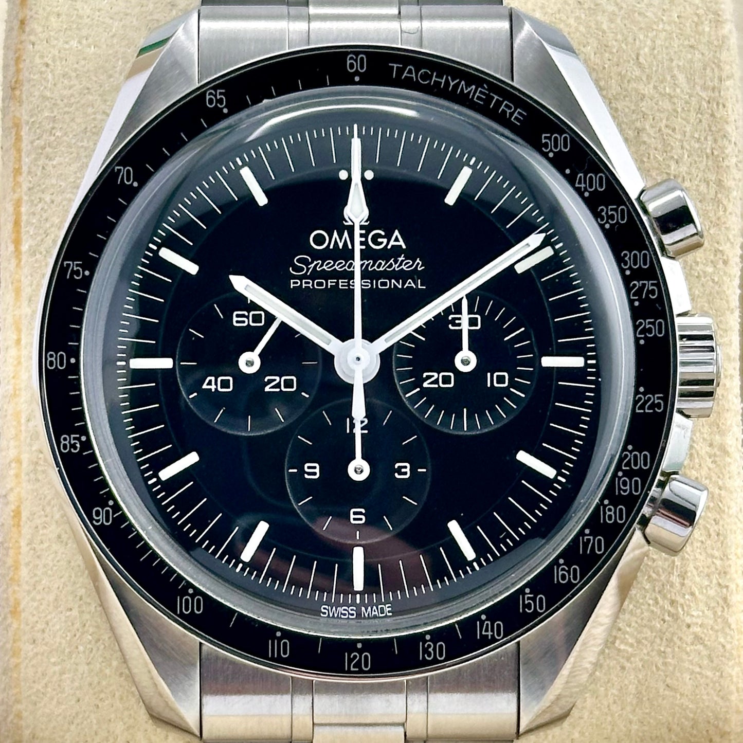 Speedmaster Professional Moonwatch Hesalite Ref 310.30.42.50.01.001 2021