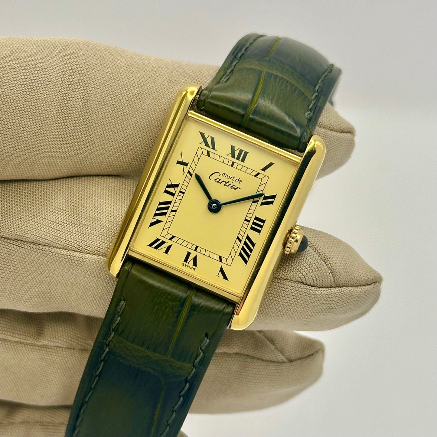 Tank Must Vermeil Large Ivory Romans Ref 59005 1996