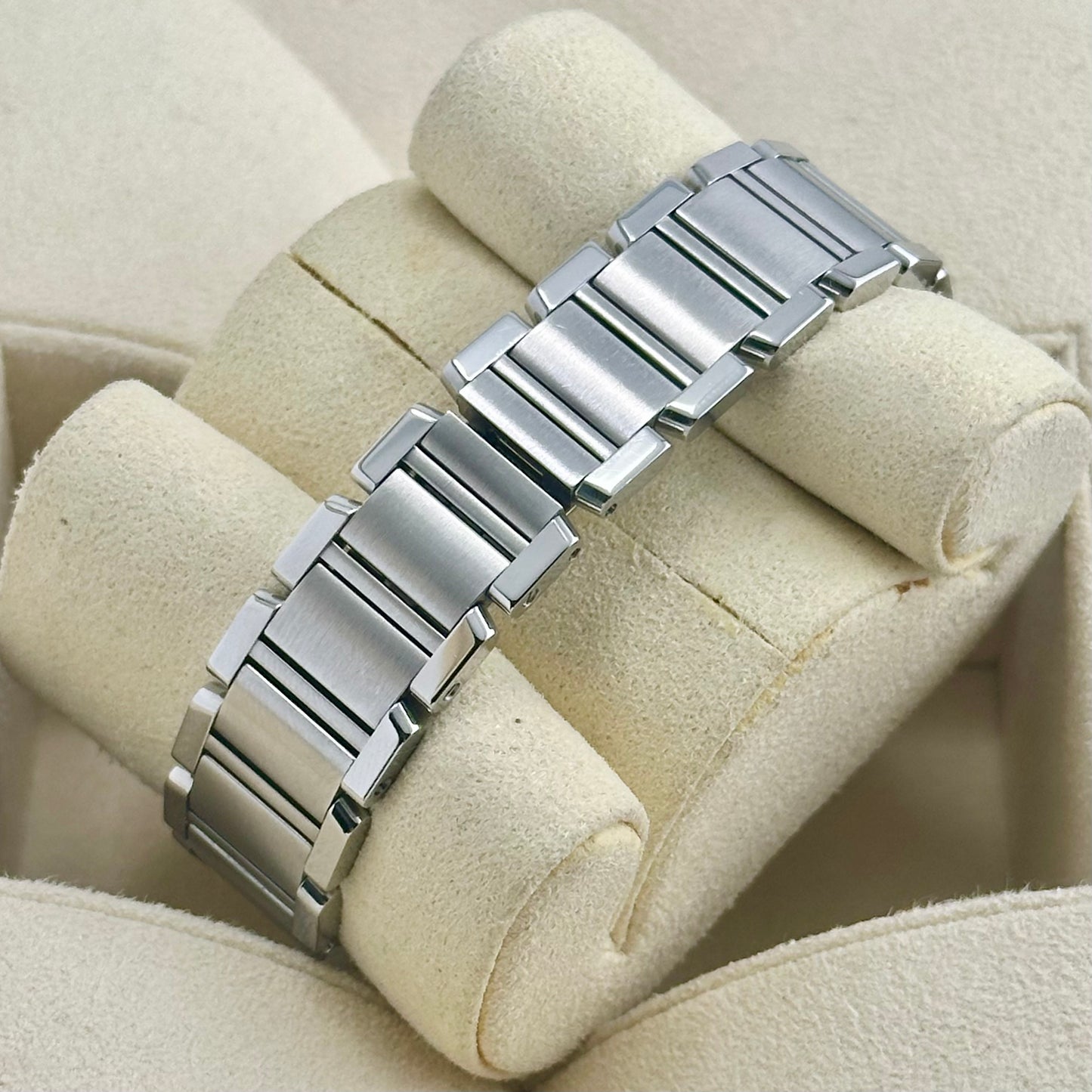 Tank Française Mother Of Pearl Ref W51008Q3 2000