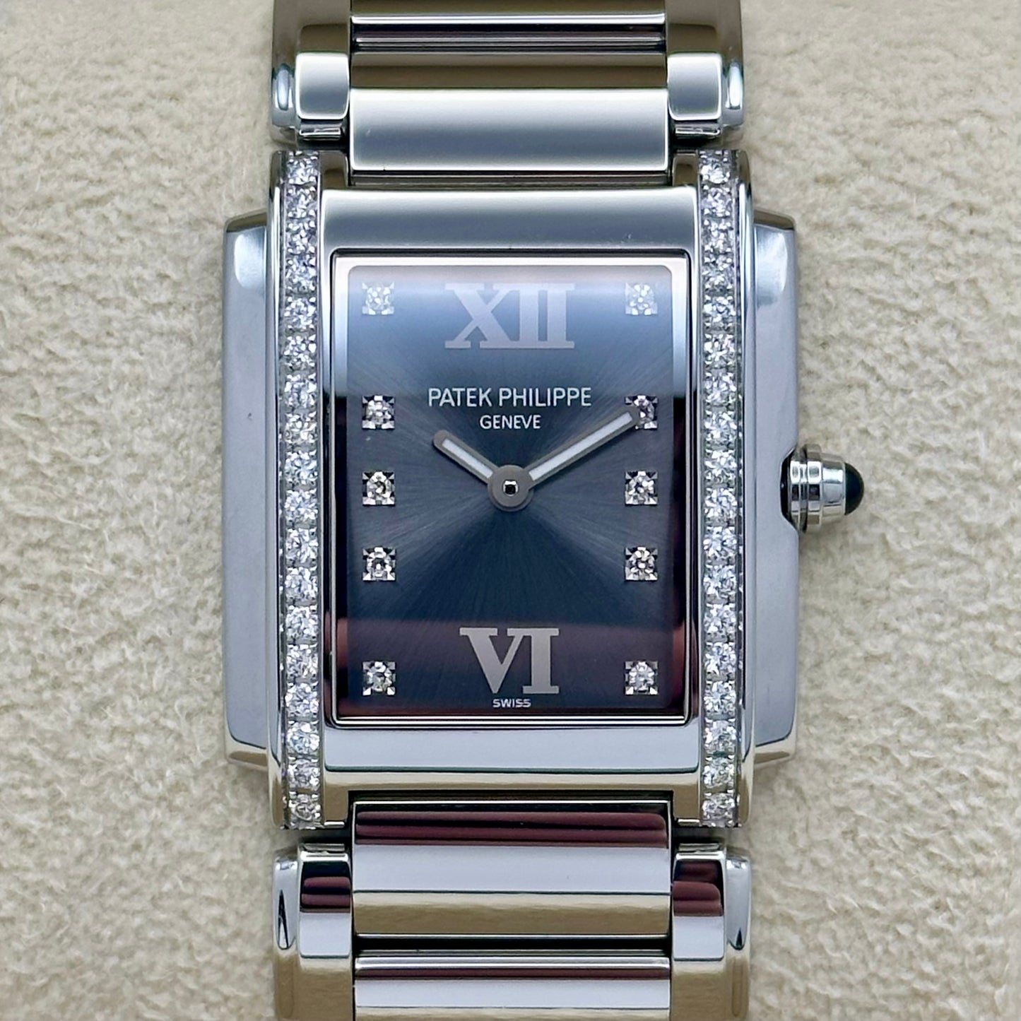 Twenty~4 Grey Diamond Bezel Ref 4910 2016