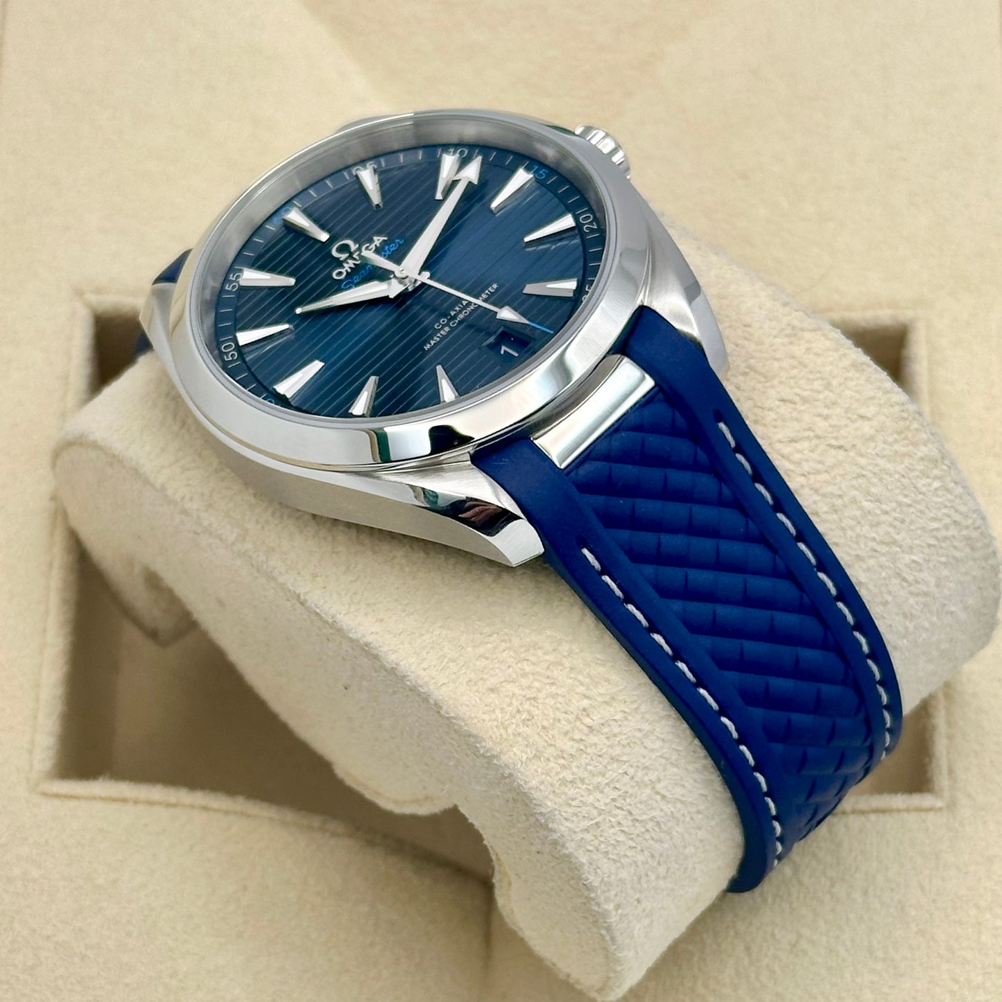 Seamaster Aqua Terra 150M Blue Ref 220.12.41.21.03.001 2025