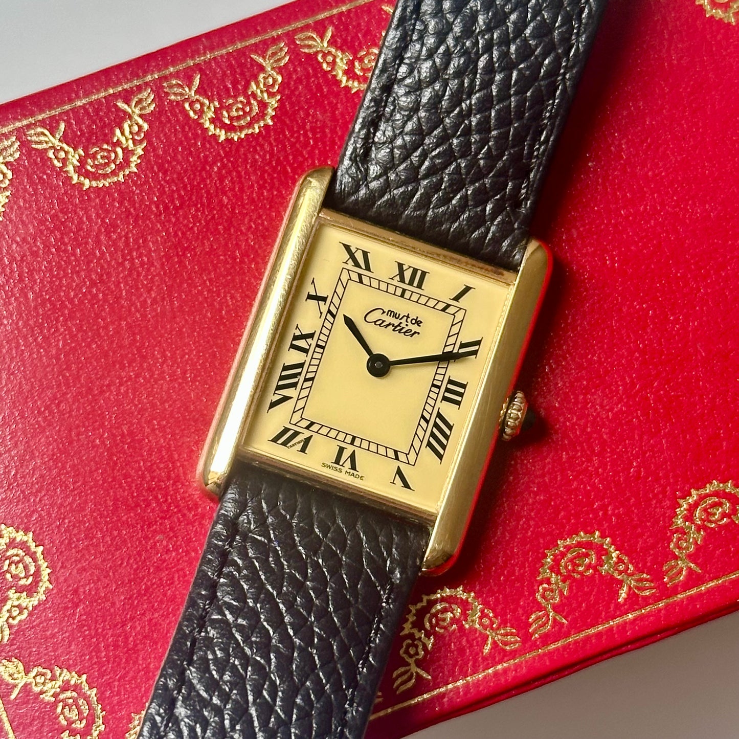 Tank Must Vermeil Large Ivory Romans Ref 59005 1985