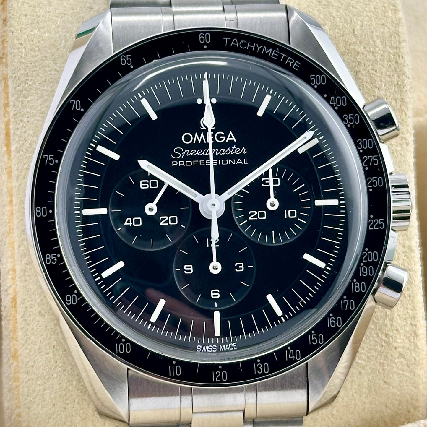 Speedmaster Professional Moonwatch Hesalite Ref 310.30.42.50.01.001 2021