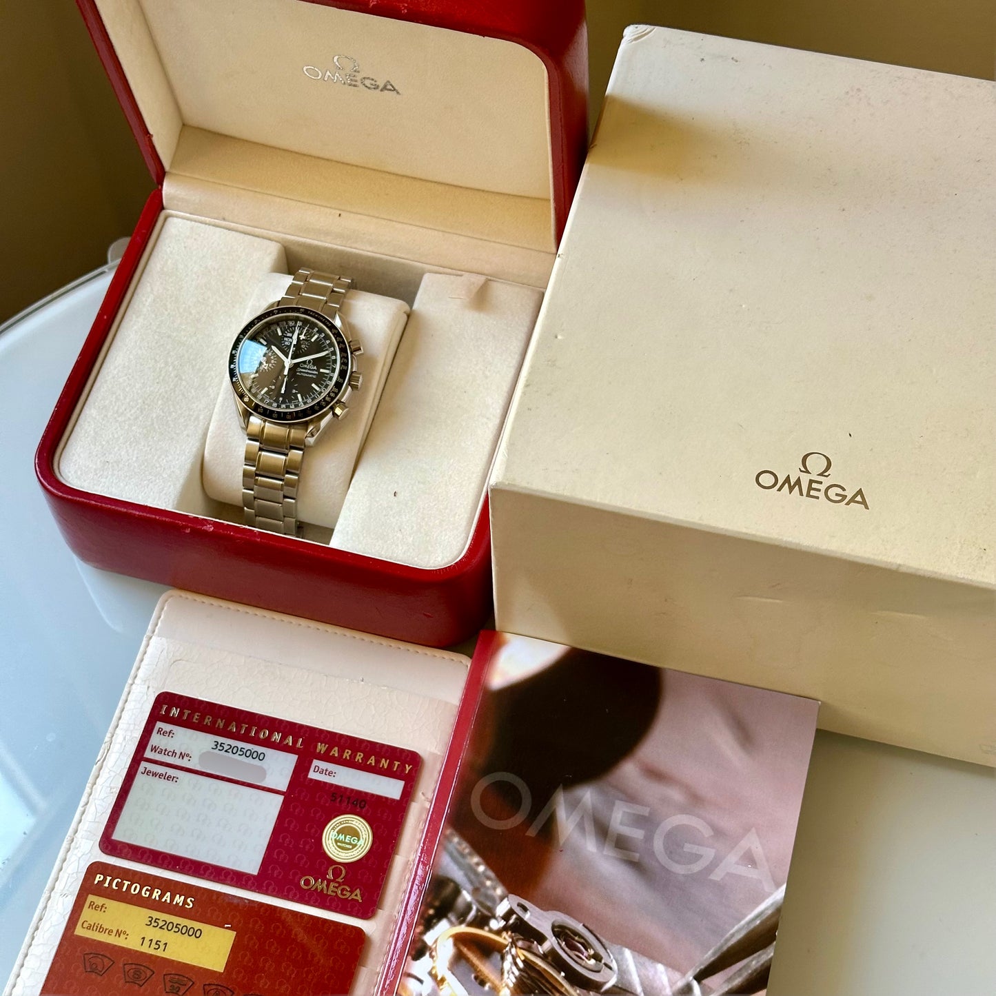 Speedmaster Mark 40 Triple Calendar Ref 3520.50.00