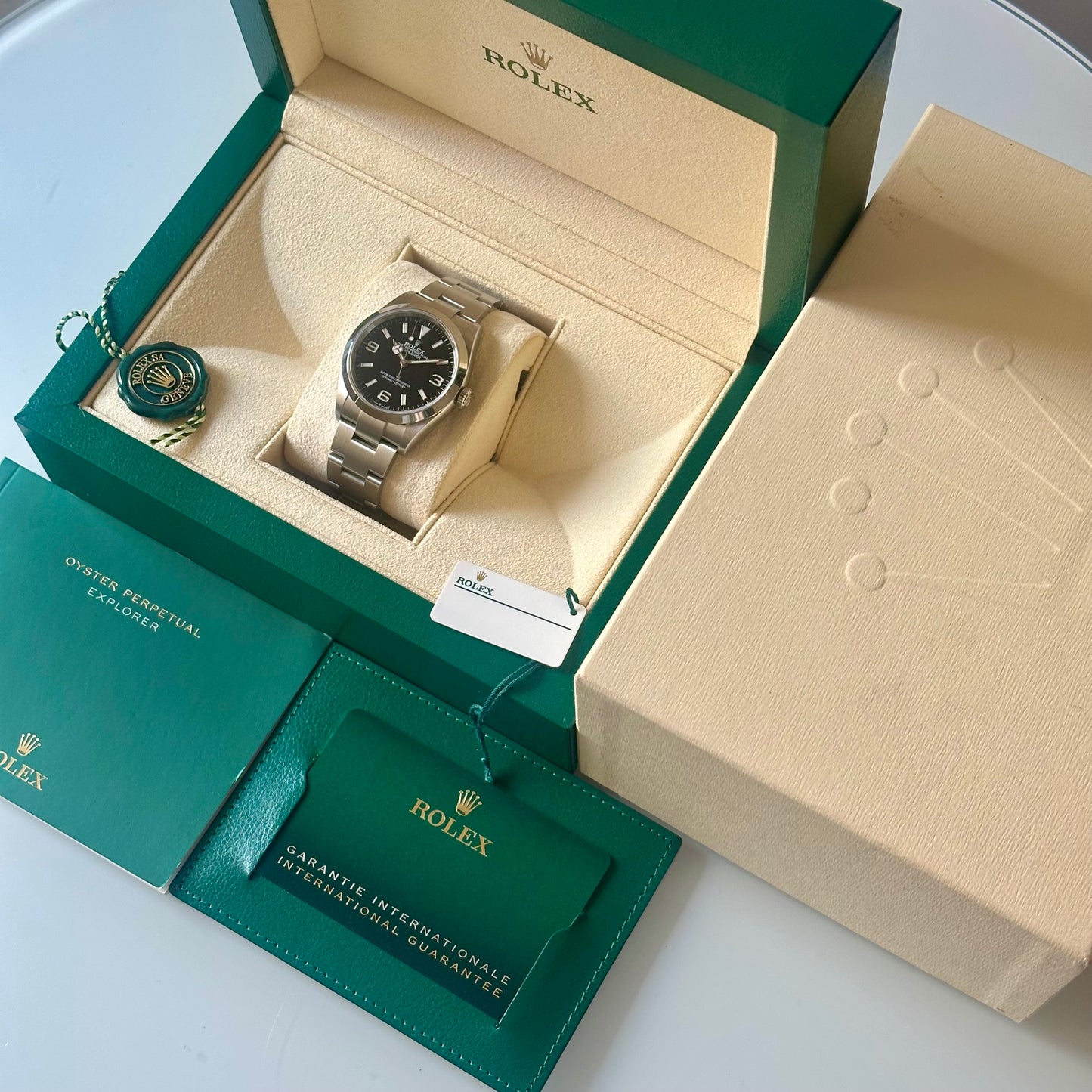 Explorer 36 Ref 124270 2022