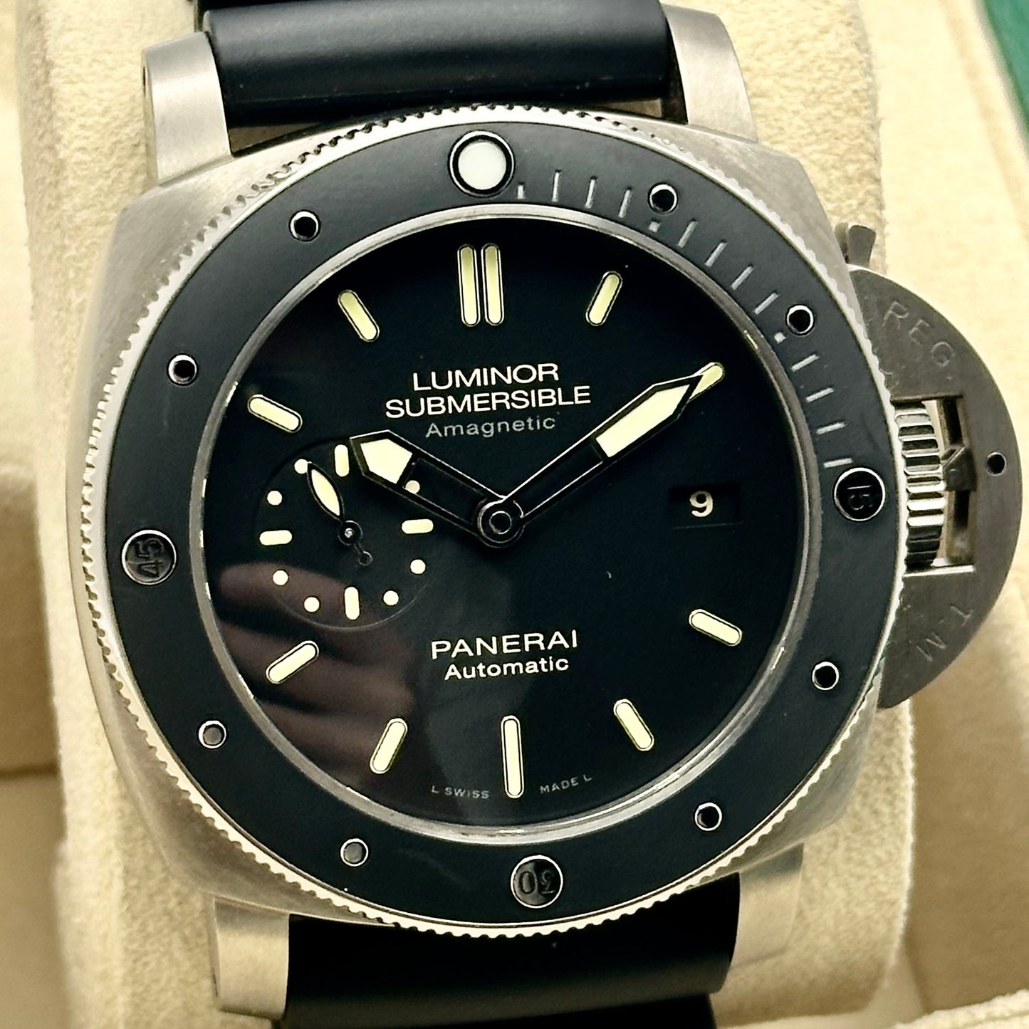 Luminor Submersible 1950 Amagnetic 3 Days Ref PAM00389 2016