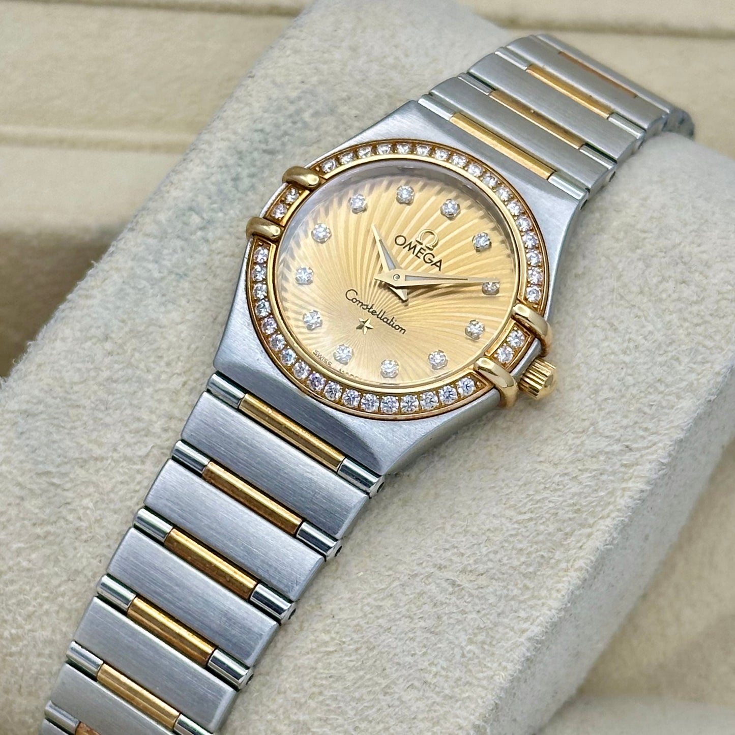 Constellation Ladies Factory Diamond Bezel Yellow Gold Ref 111.25.26.60.58.001