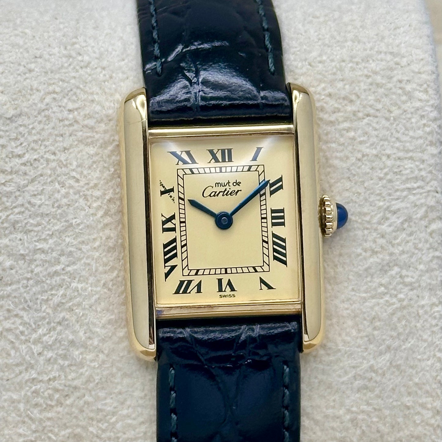 Tank Must Small Ivory Romans Manual Winding 1980