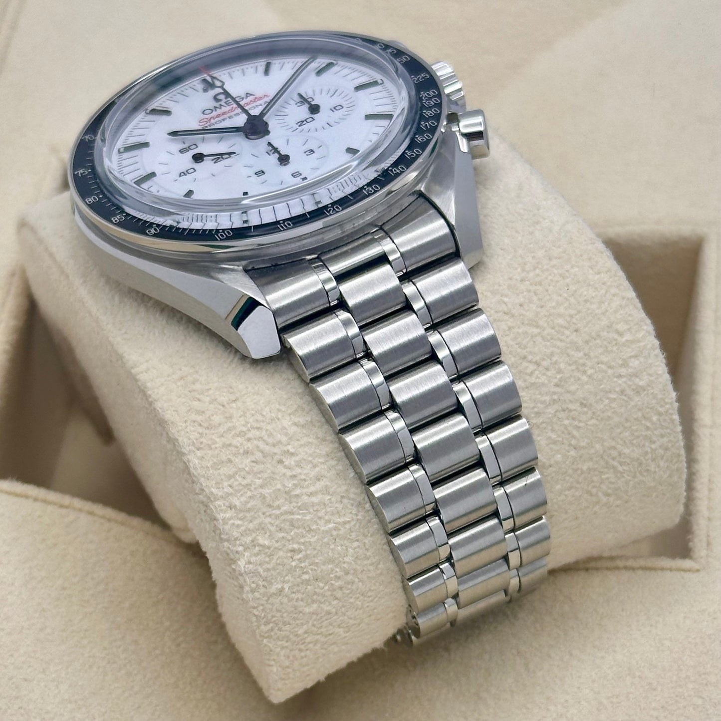 Speedmaster Professional Moonwatch Sapphire White Ref
310.30.42.50.04.001 2024