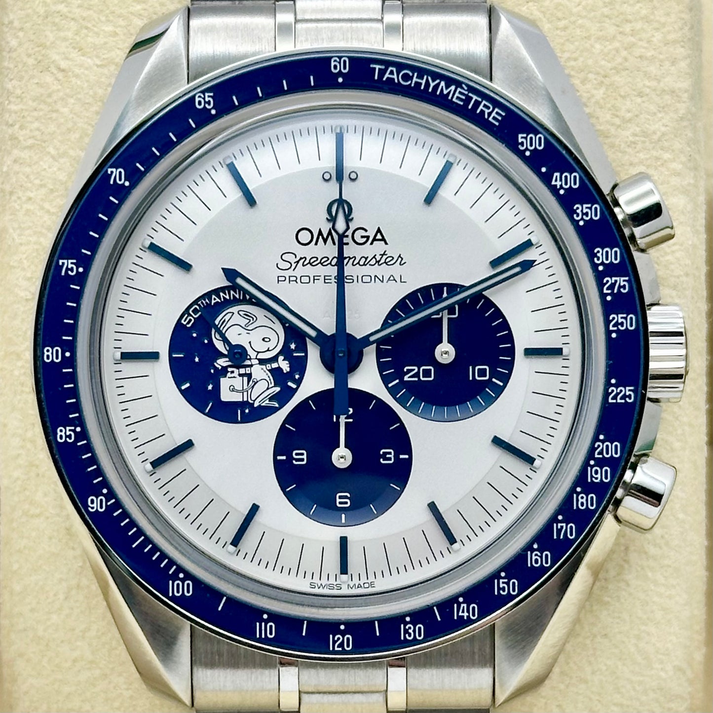Speedmaster Anniversary Series Silver Snoopy Ref
310.32.42.50.02.001 2022