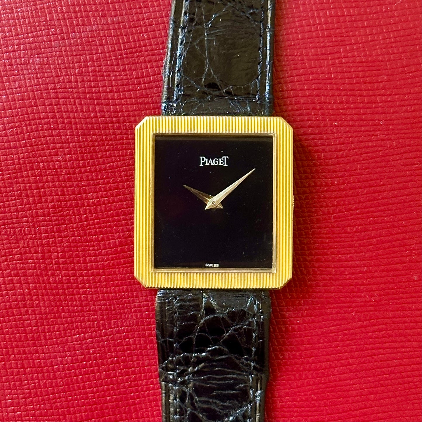 Protocole Black 18K Yellow Gold Ref 9154