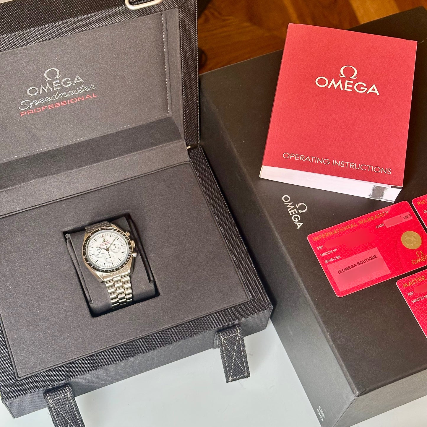 Speedmaster Professional Moonwatch Sapphire White Ref
310.30.42.50.04.001 2024