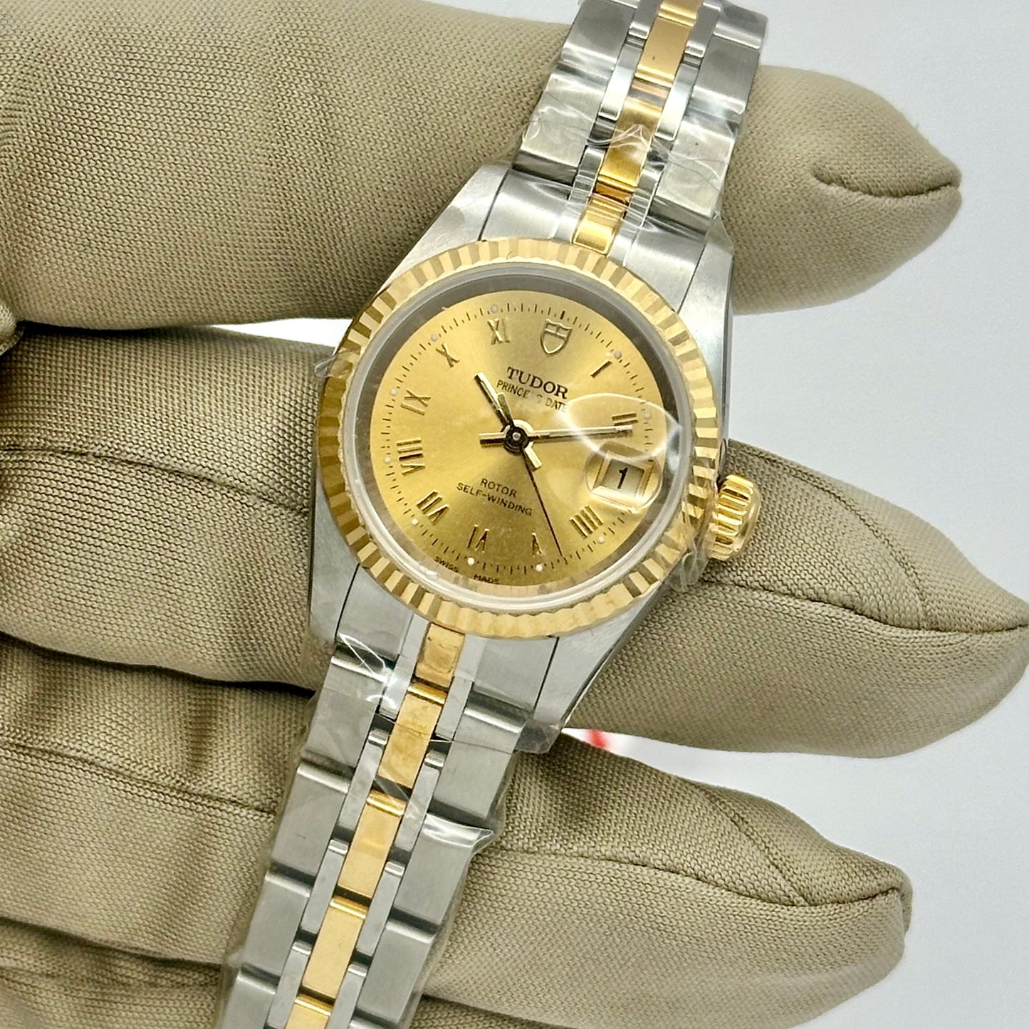 Tudor Princess Date 18K Yellow Gold Champagne Romans Ref 92413 2025