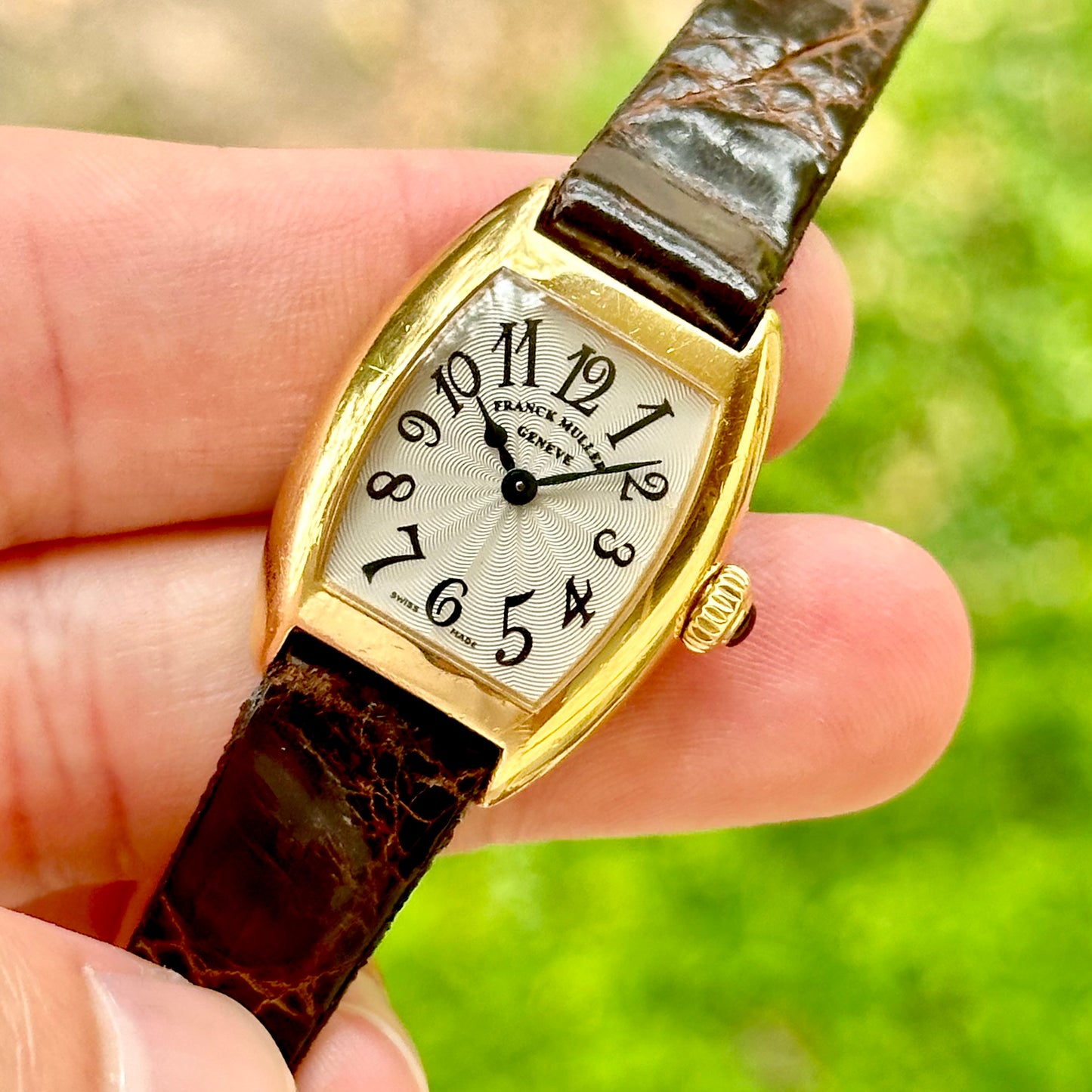Curvex Petit 18K Yellow Gold Ref 2500 MC 1998