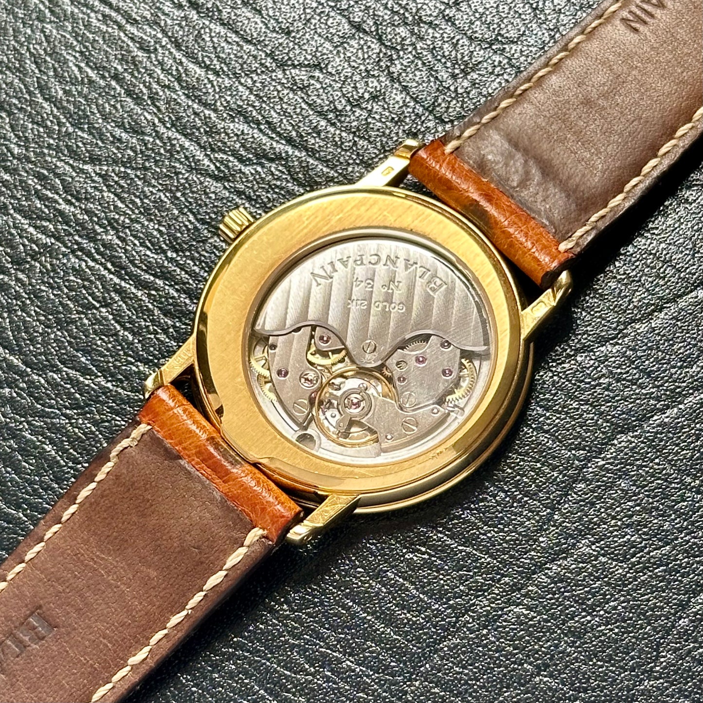 Villeret 18K Yellow Gold Ref 0072-1418-55