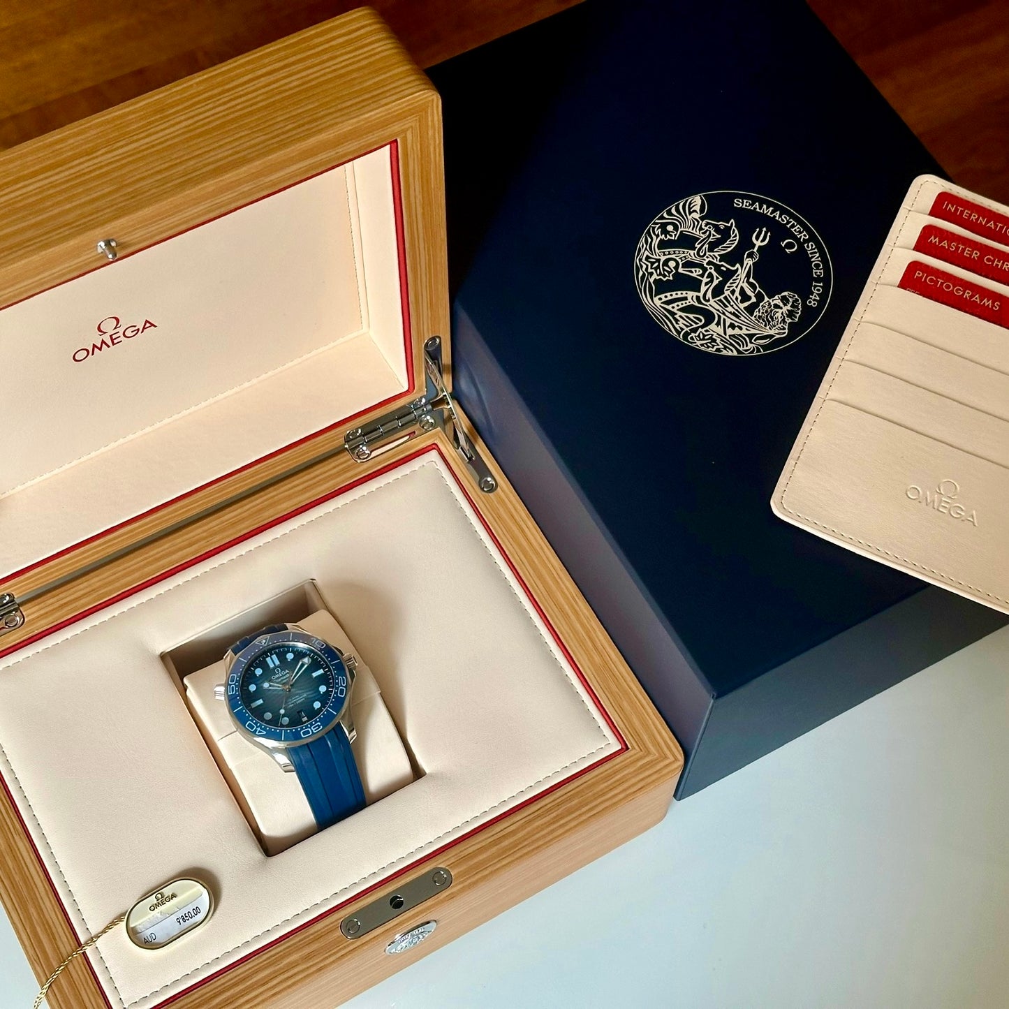 Seamaster 300 Summer Blue Ref 
210.32.42.20.03.002 2022