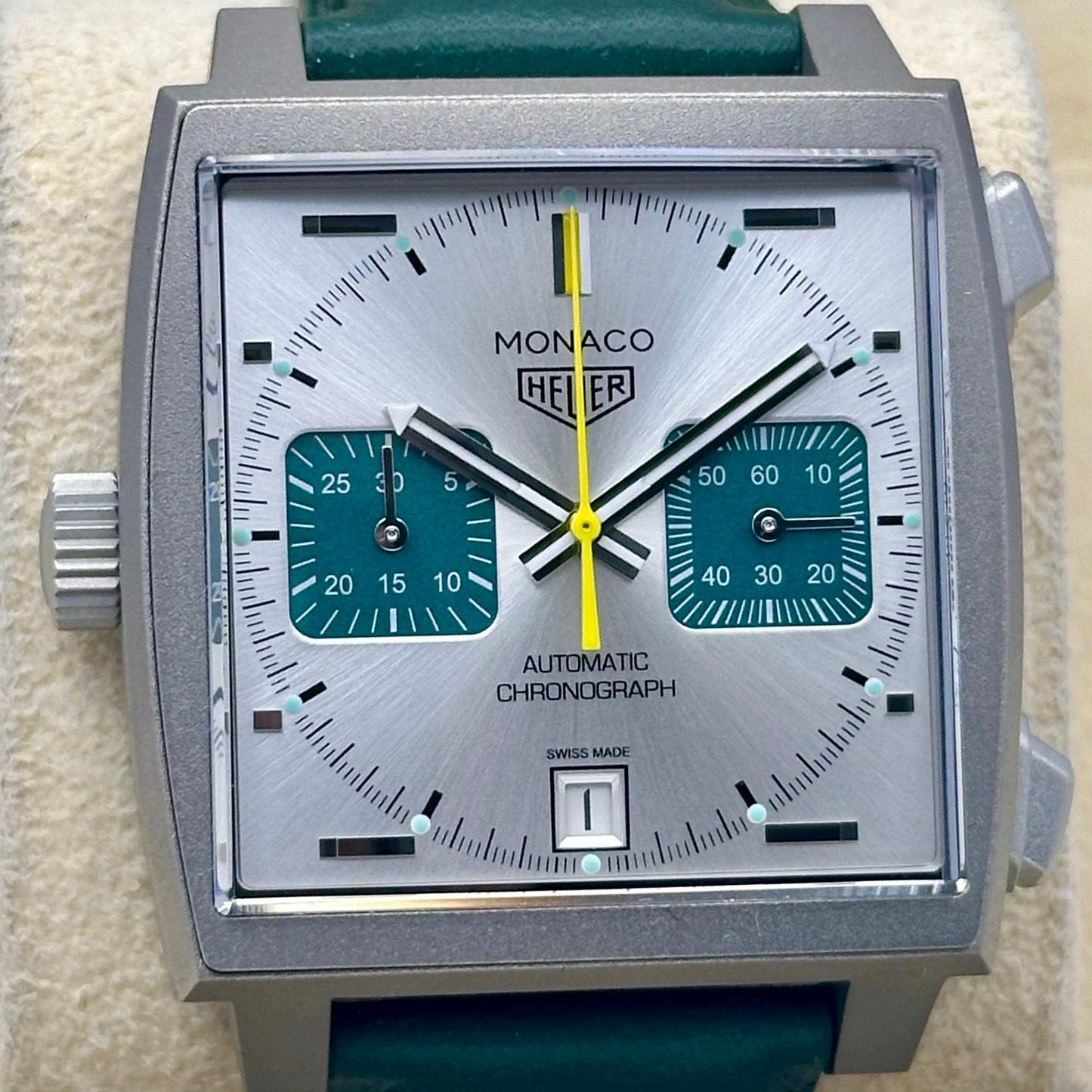 Monaco Chronograph Titanium Racing Green Limited Edition Ref CAW218E.FC6565 2024