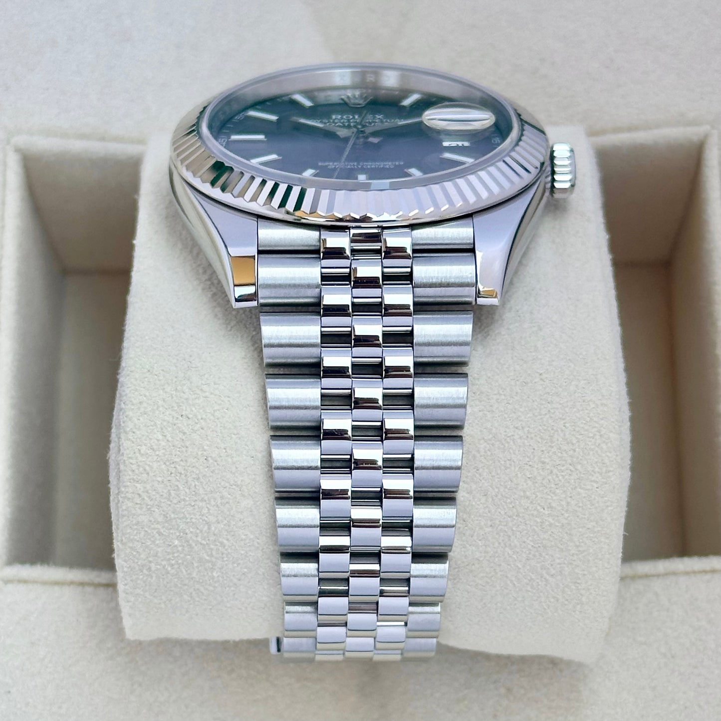 Datejust 41 Rhodium Ref 126334 2018