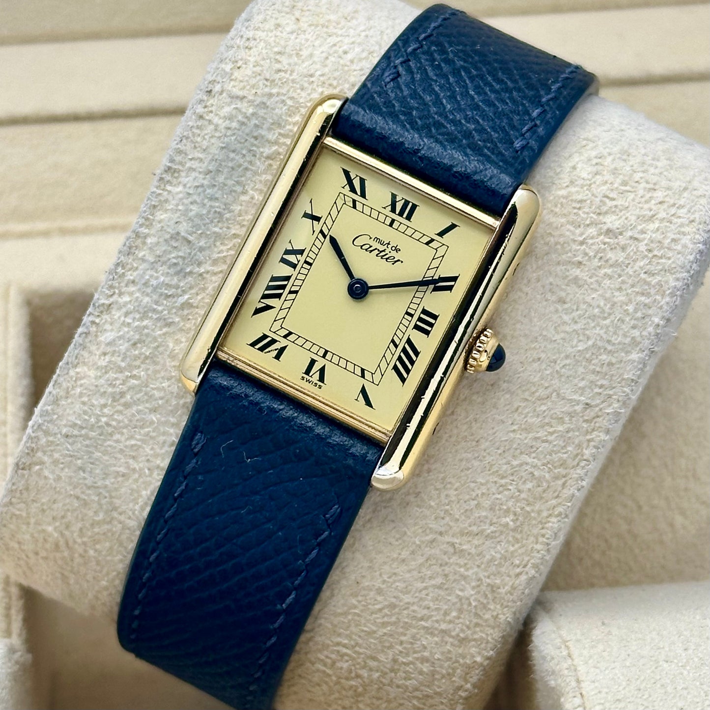 Tank Must Large Ivory Romans Ref 590005