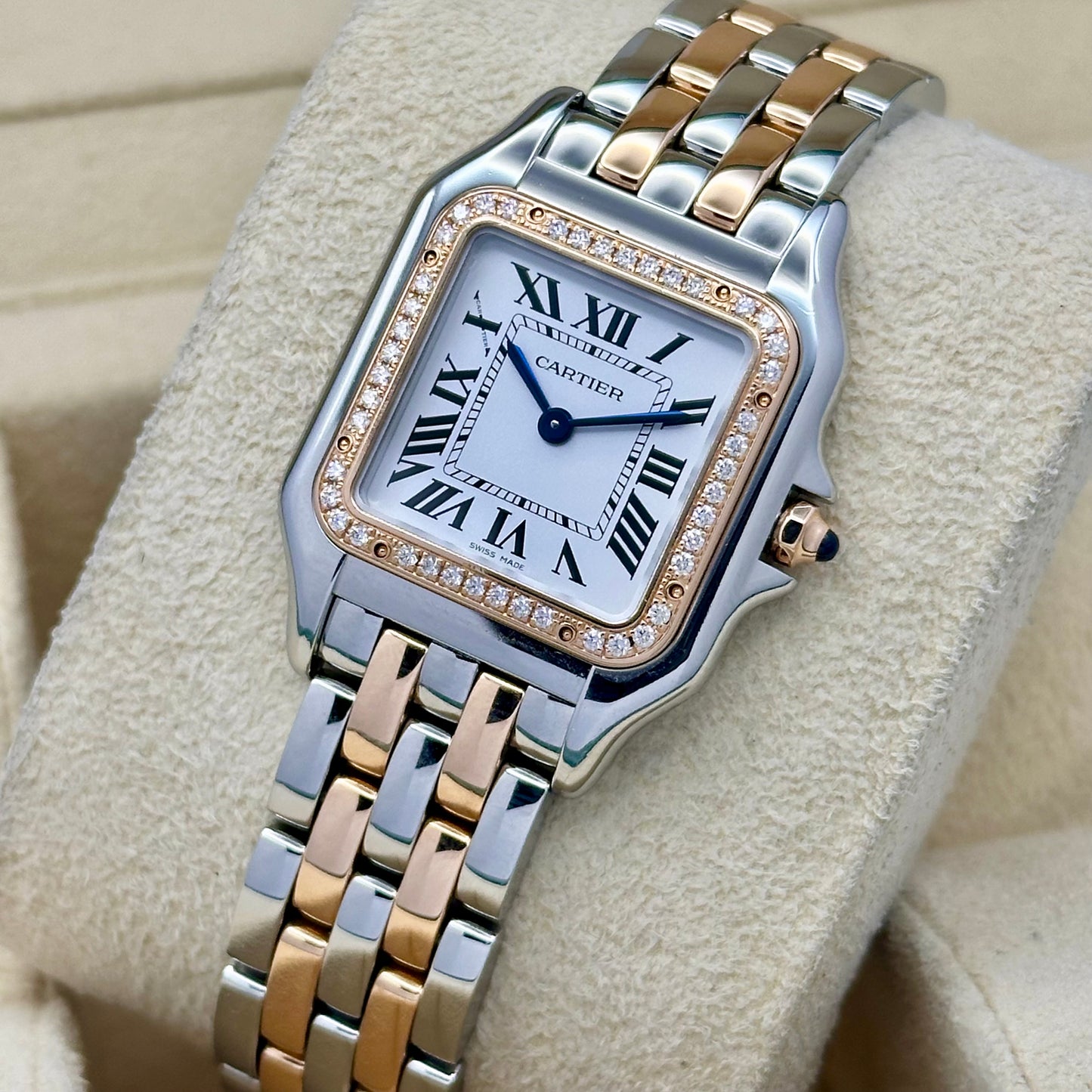 Panthére Medium Factory Diamond Bezel 18K Rose Gold White Romans Ref W3PN0007 2024