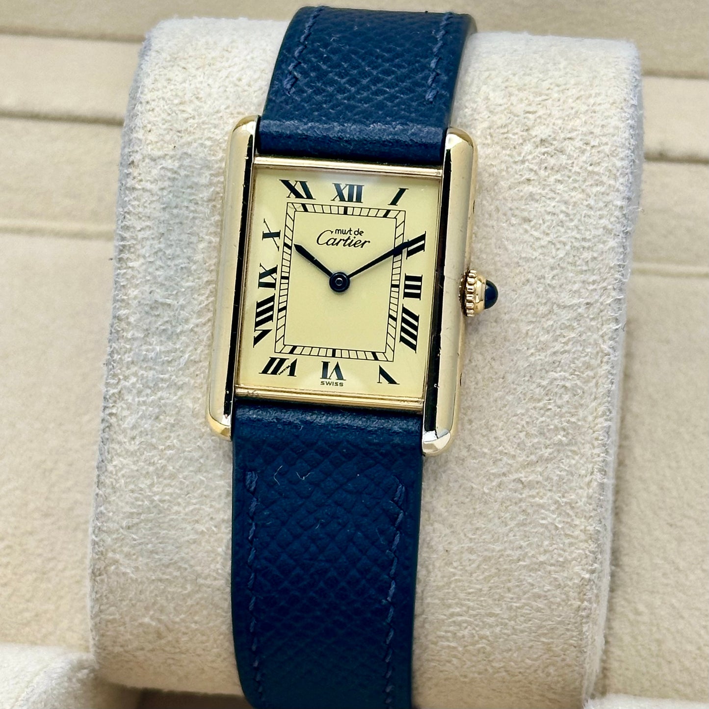 Tank Must Large Ivory Romans Ref 590005