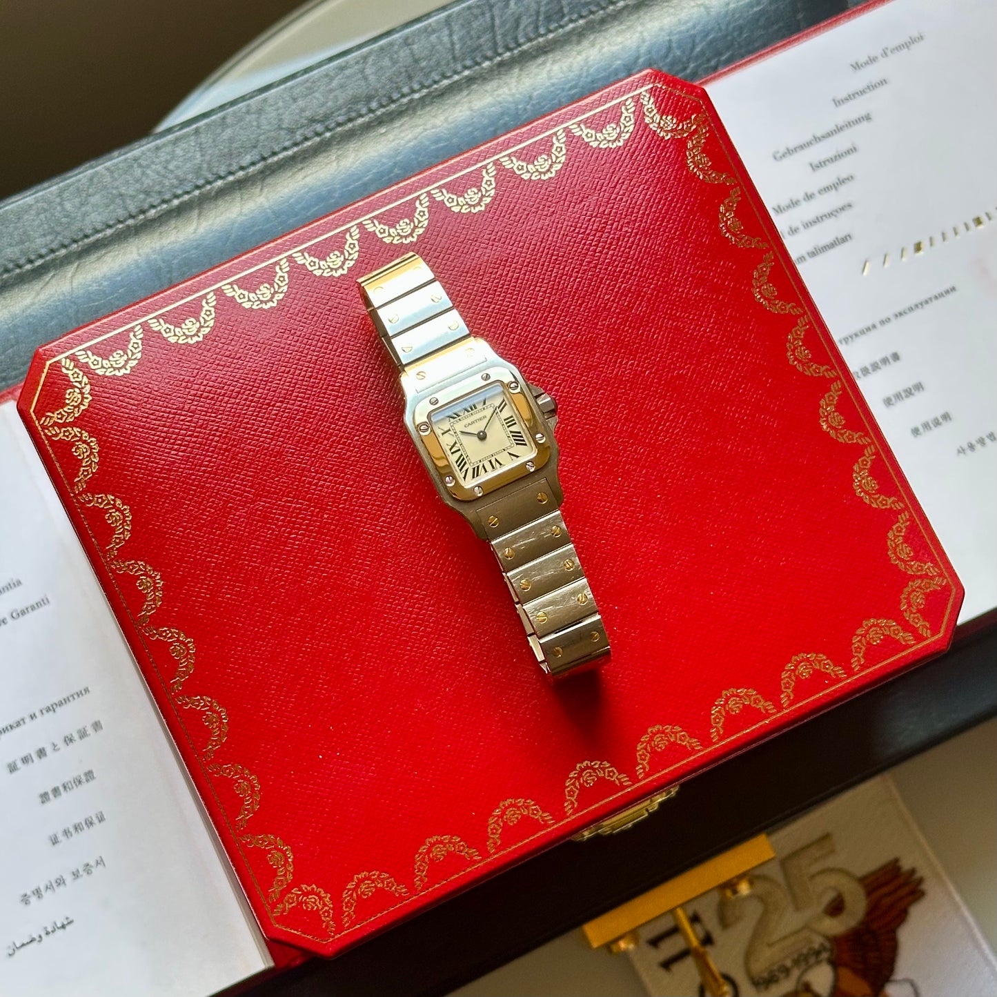 Santos Galbée White Romans 18K Yellow Gold Ref W20012C4 2008