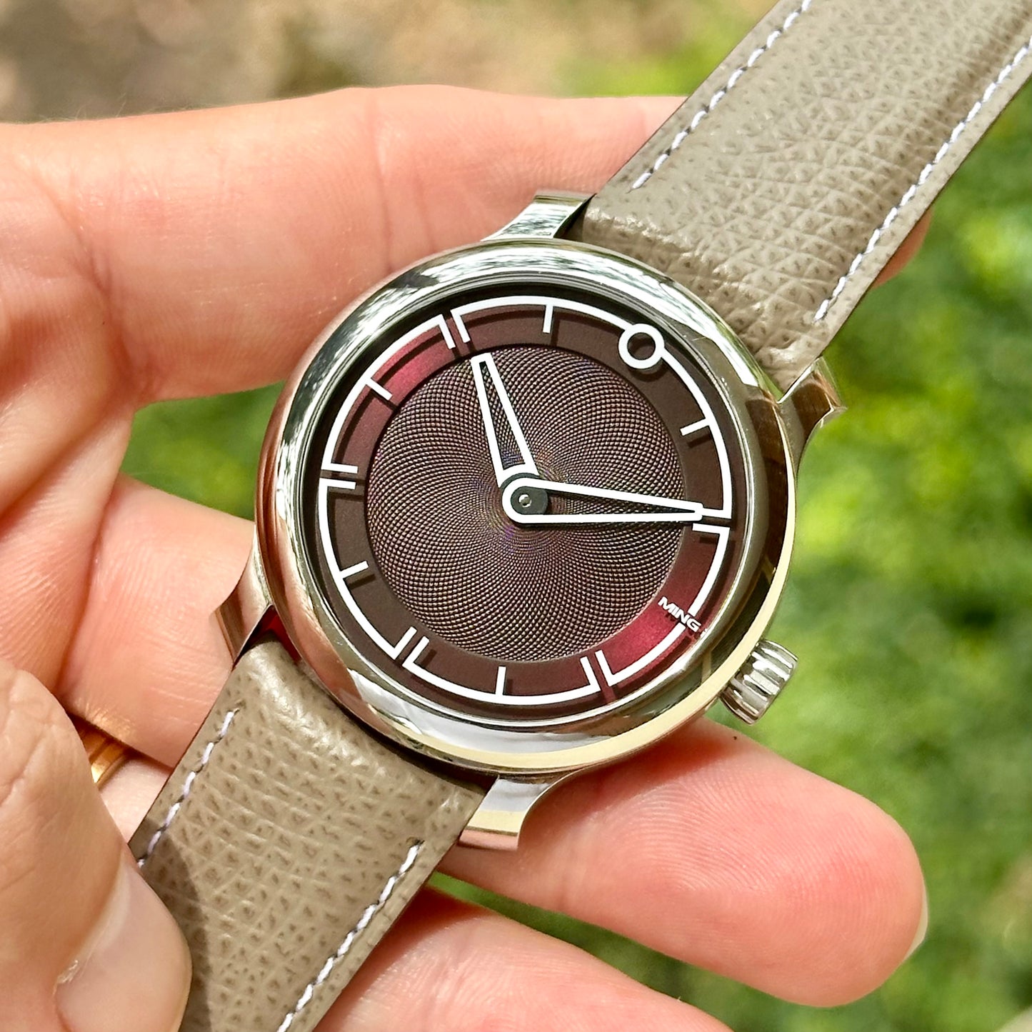 Ming Burgundy Ref 17.09 2025