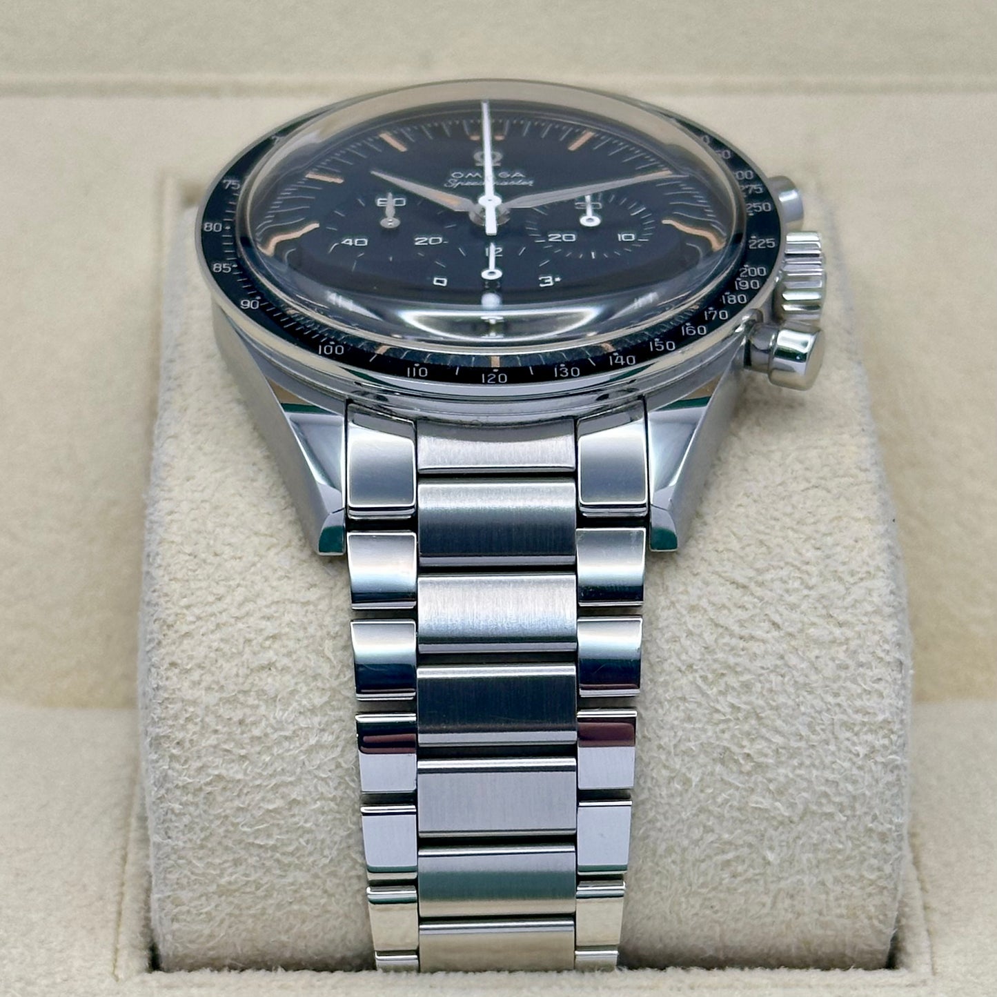 Speedmaster First Omega In Space Ref 
310.30.40.50.06.001 2025