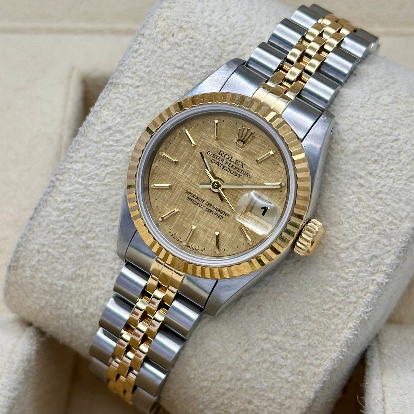 Lady-Datejust 26 18K Yellow Gold Champagne Linen Ref 69173