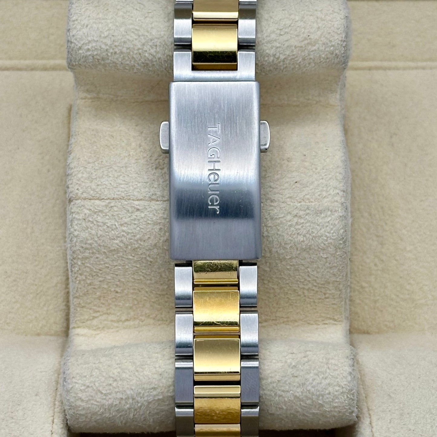 Aqua Racer Ladies Diamond Dial Ref WBD2321.BB0320