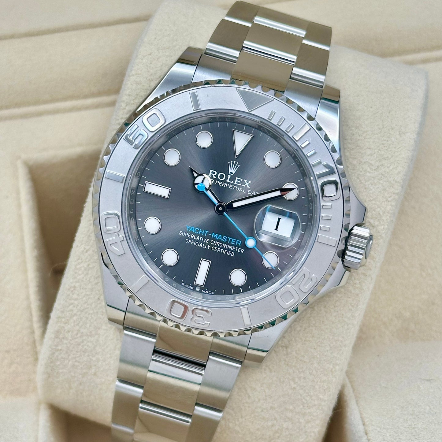 Yacht-Master 40 Platinum Rhodium Dial Ref 126622 2024
