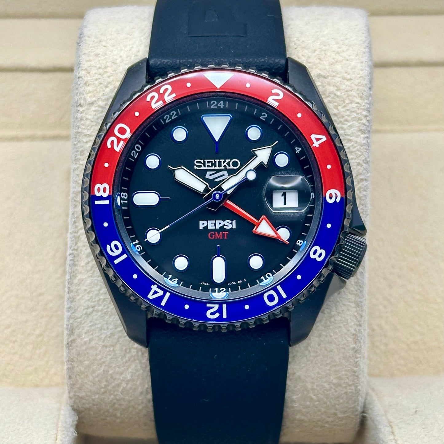 5 Sports Pepsi GMT Limited Edition Ref SSK047 4R34-00P0 2025