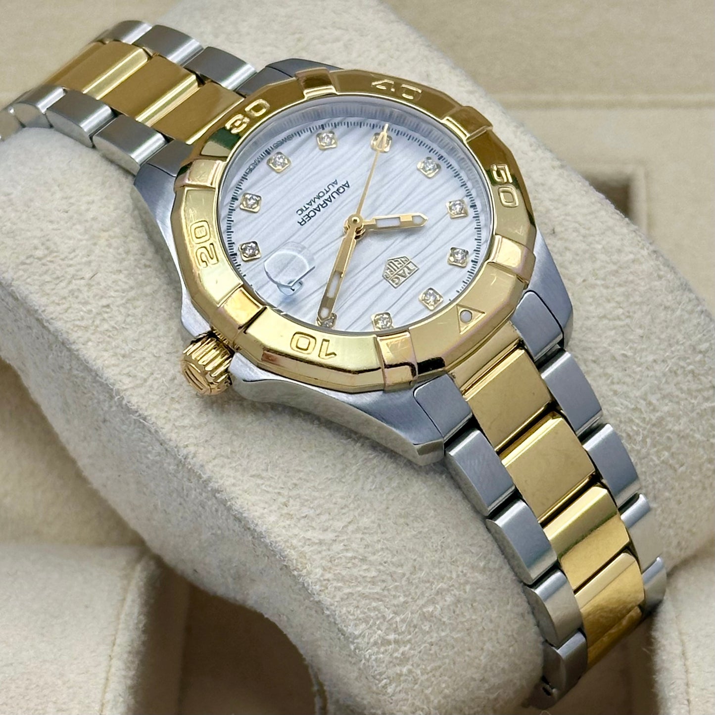 Aqua Racer Ladies Diamond Dial Ref WBD2321.BB0320