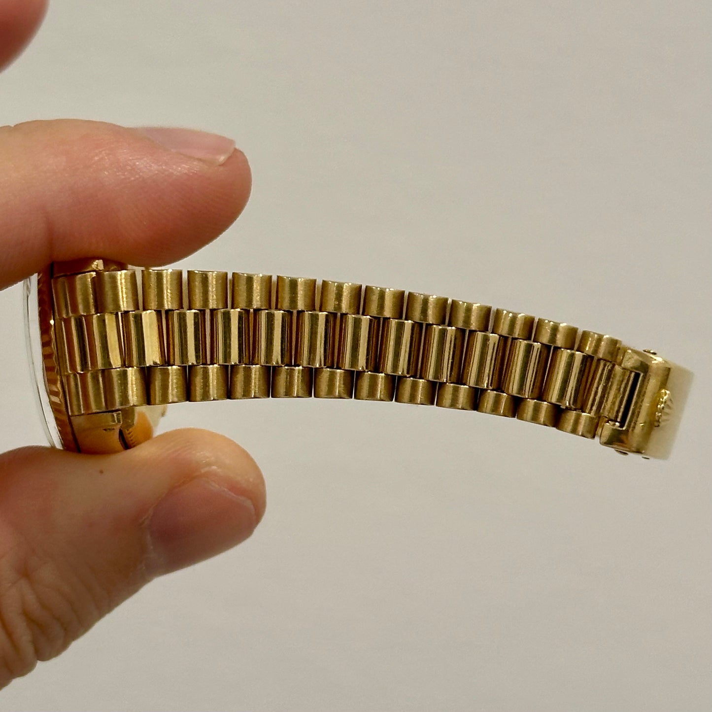 Lady-Datejust 26 Champagne Diamond 18K Yellow Gold President Ref 6917/8